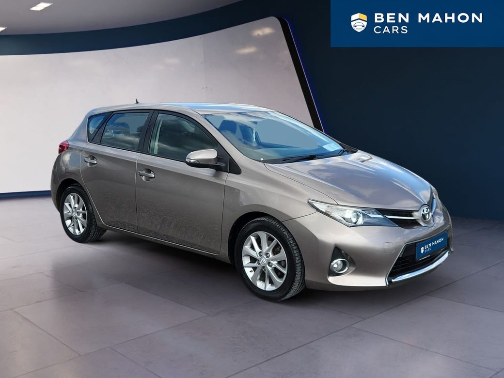 2015 Toyota Auris