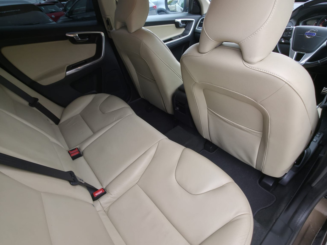 2015 Volvo XC60
