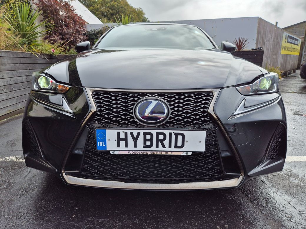 2020 Lexus IS 300h