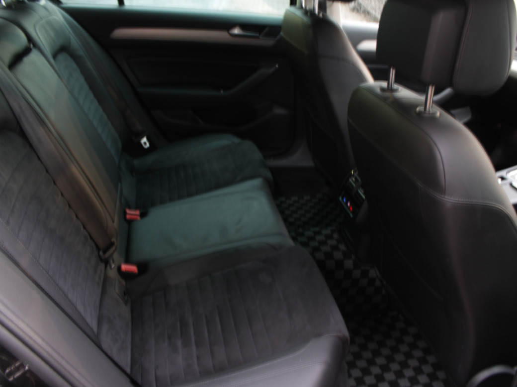 2018 Volkswagen Passat