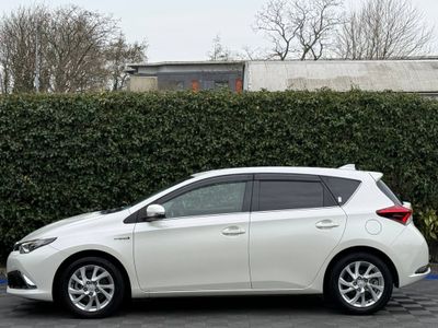 2016 Toyota Auris
