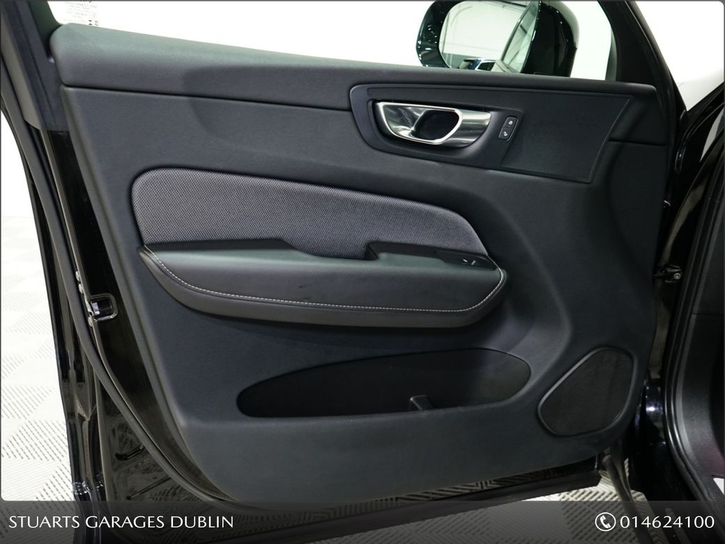 2023 Volvo XC60