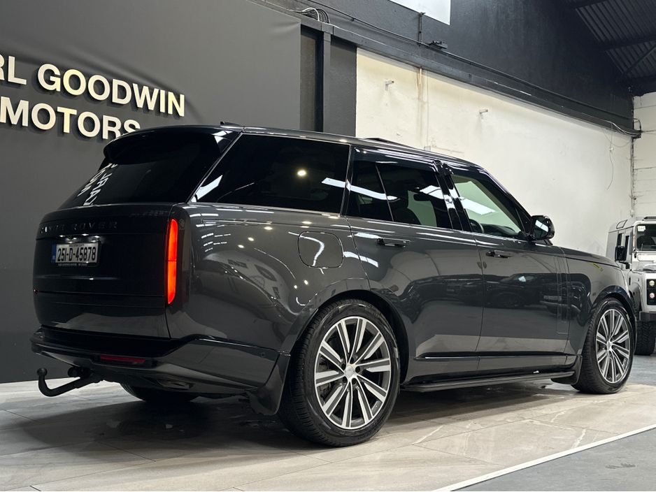 2025 Land Rover Range Rover