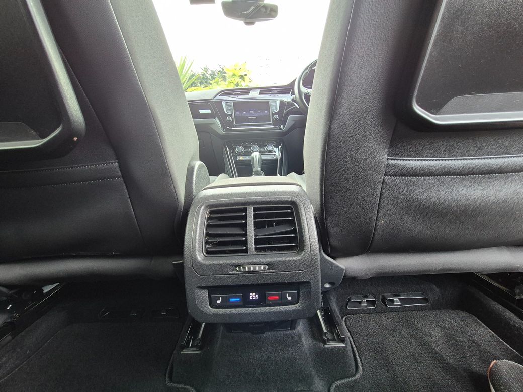 2017 Volkswagen Touran