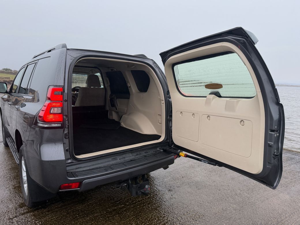 2022 Toyota Landcruiser