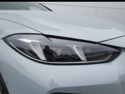2025 BMW i4