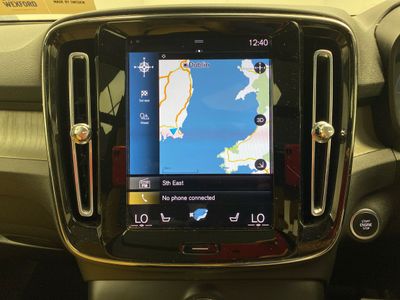 2021 Volvo XC40