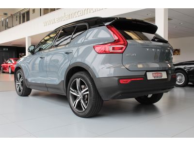 2021 Volvo XC40