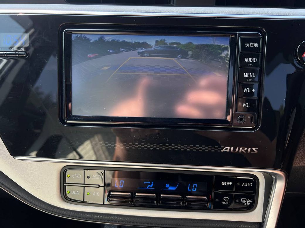 2017 Toyota Auris