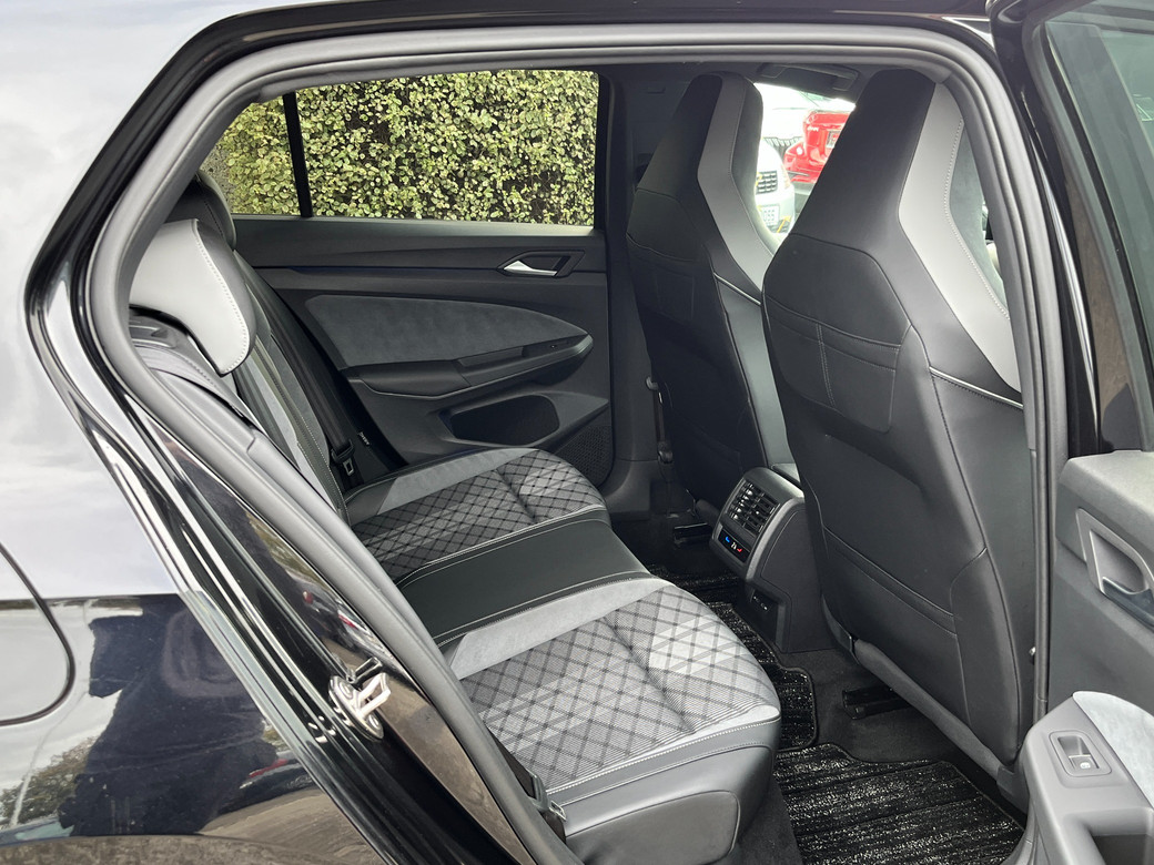 2024 Volkswagen Golf