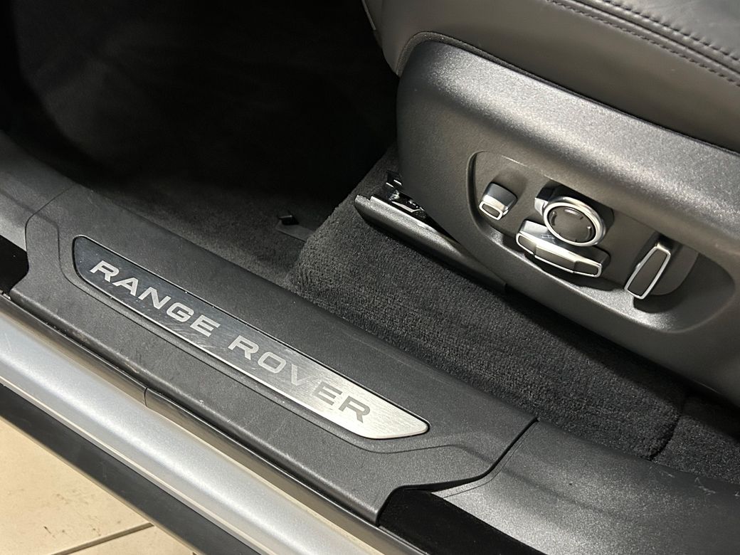 2024 Land Rover Range Rover Velar