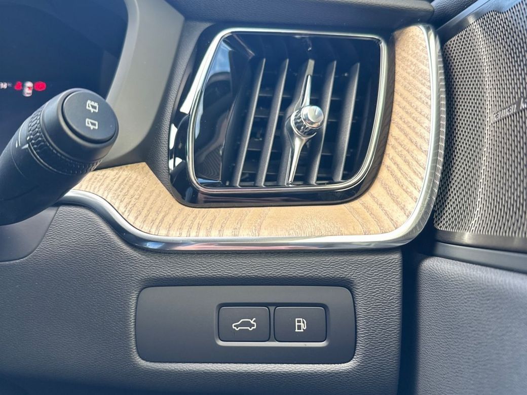 2026 Volvo XC60