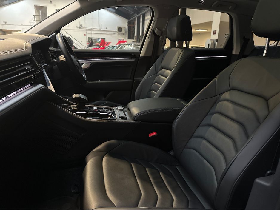 2024 Volkswagen Touareg