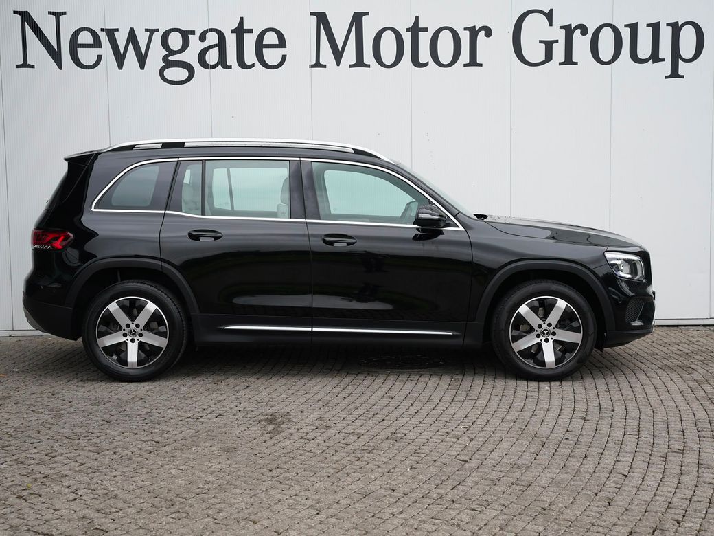 2023 Mercedes-Benz GLB Class