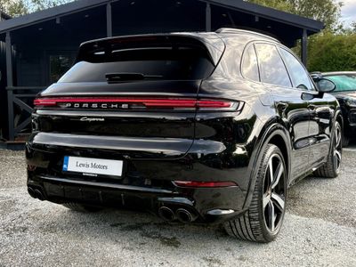 2023 Porsche Cayenne