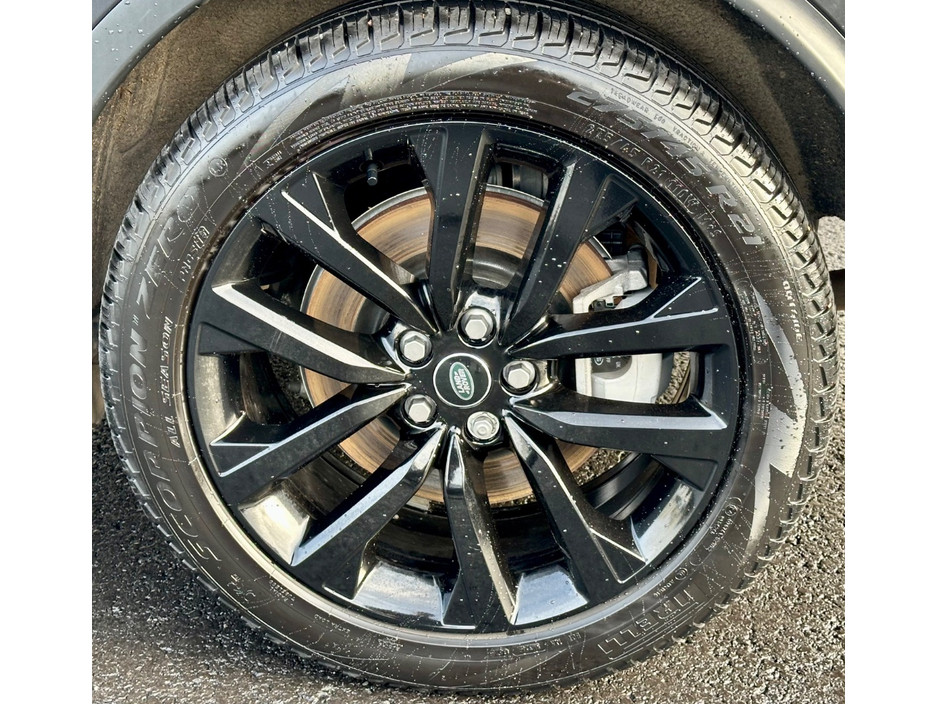 2026 Land Rover Discovery