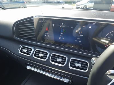 2025 Mercedes-Benz GLE Class