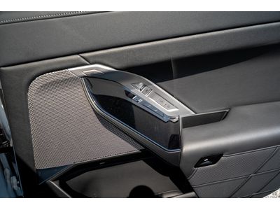 2025 BMW i7