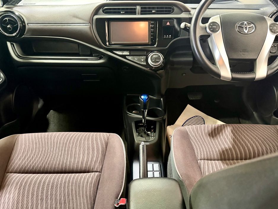 2015 Toyota Aqua
