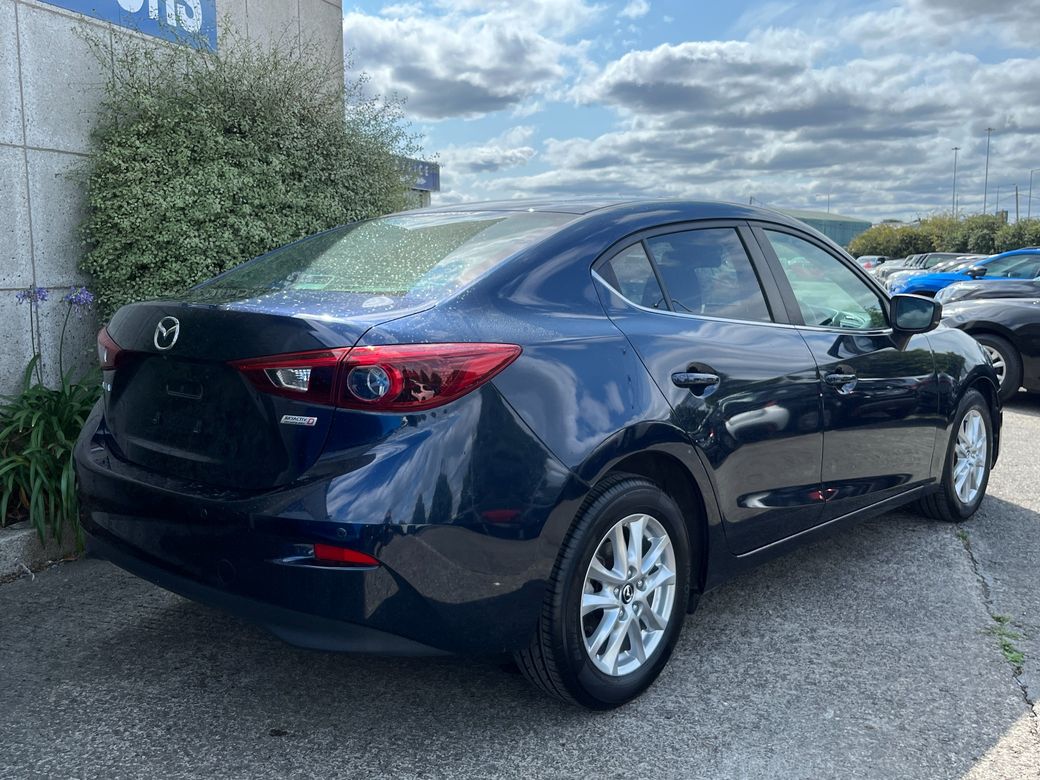 2019 Mazda Axela