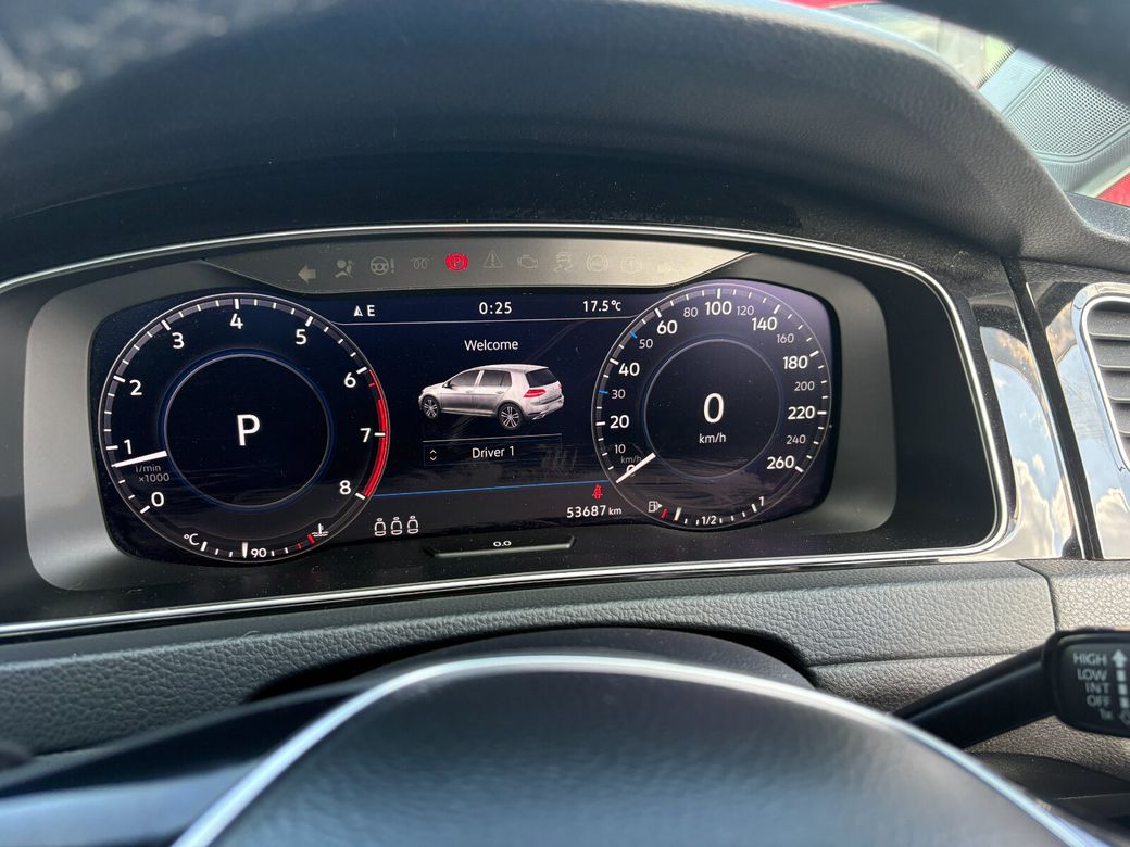 2017 Volkswagen Golf