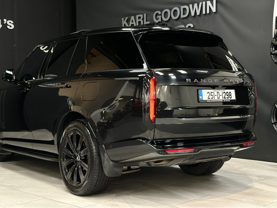 2025 Land Rover Range Rover