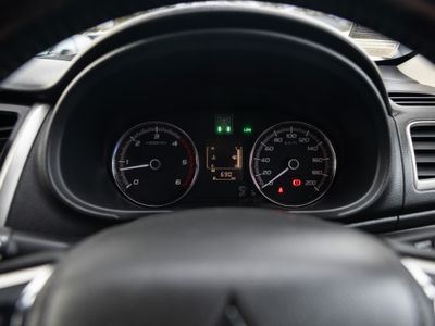 2019 Mitsubishi L200