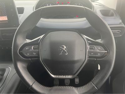 2022 Peugeot Rifter