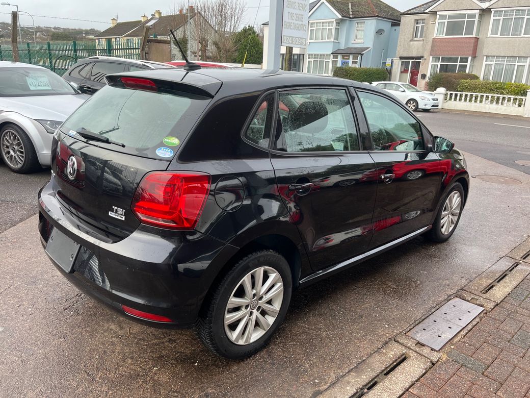 2016 Volkswagen Polo