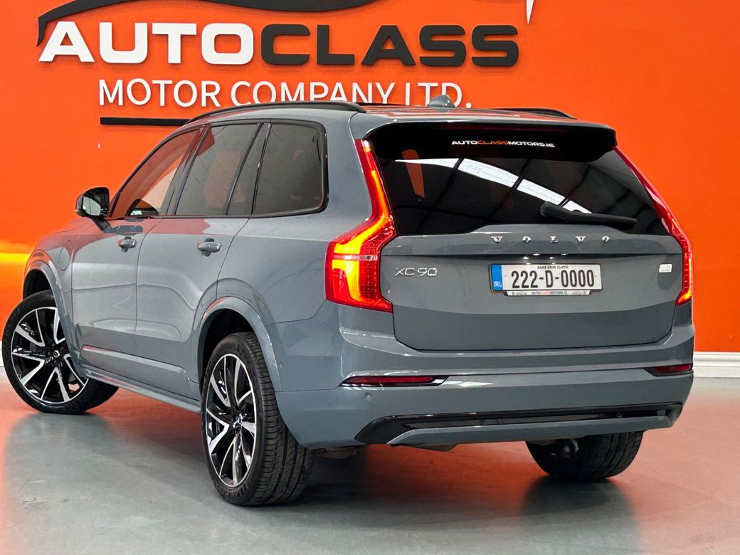 2022 Volvo XC90