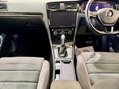 2019 Volkswagen Golf