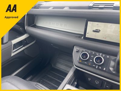 2023 Land Rover Defender