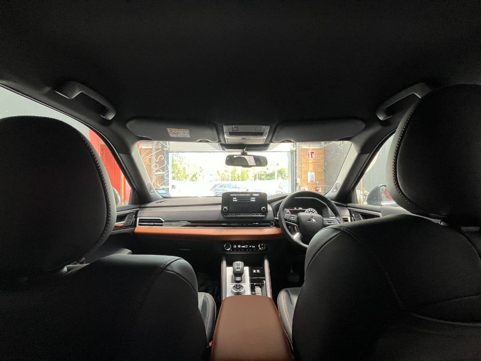 2024 Mitsubishi Outlander