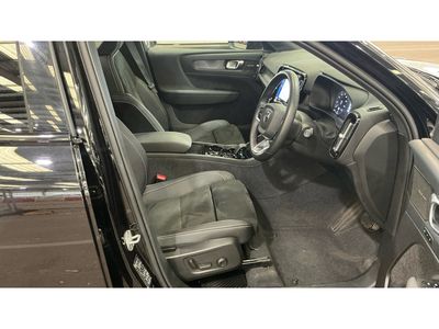 2024 Volvo XC40