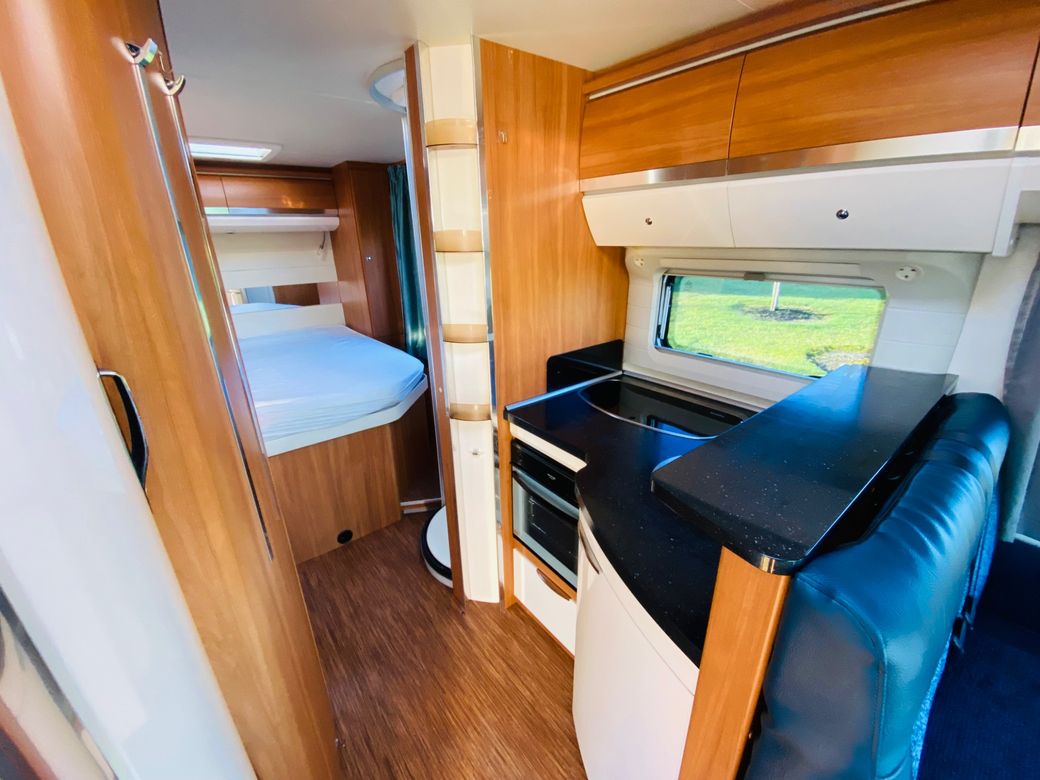 2013 HOBBY DRIVE  70 Q PREMIUM R.H.D MANUAL C1 REQUIRED 