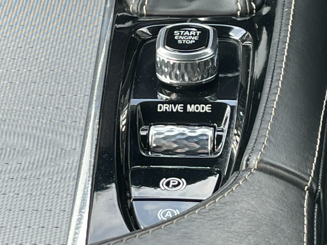 2018 Volvo V90