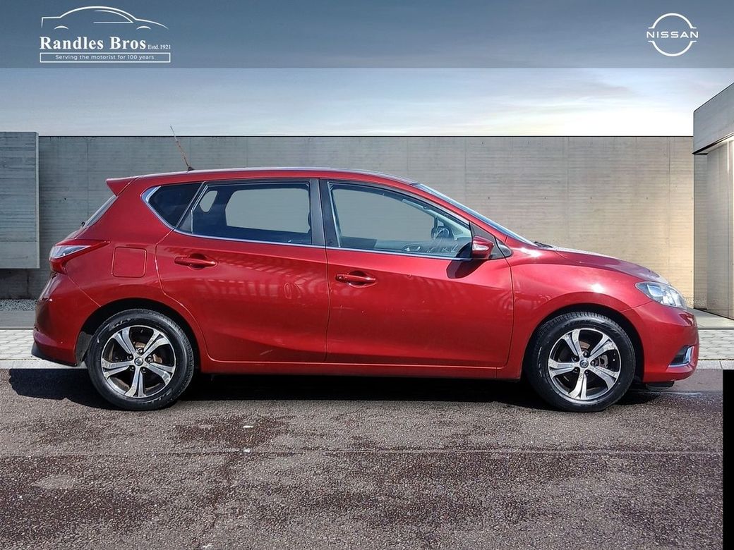 2015 Nissan Pulsar