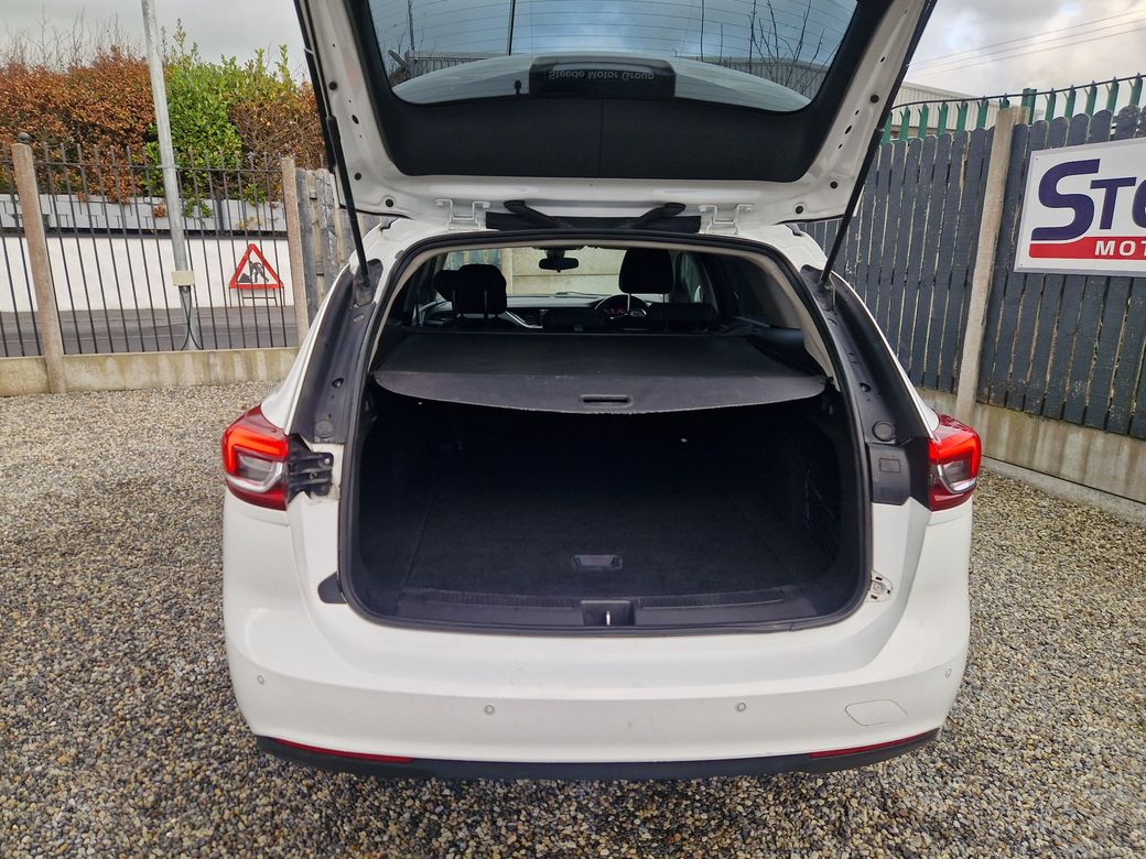 2018 Vauxhall Insignia