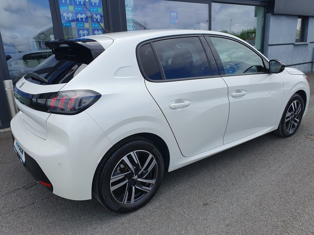 2022 Peugeot 208
