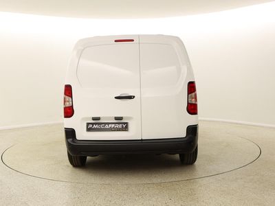 2023 Peugeot Partner