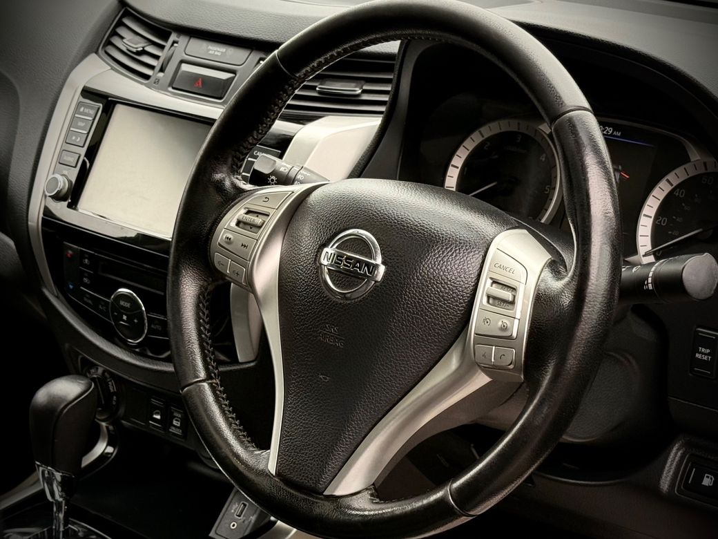 2021 Nissan Navara