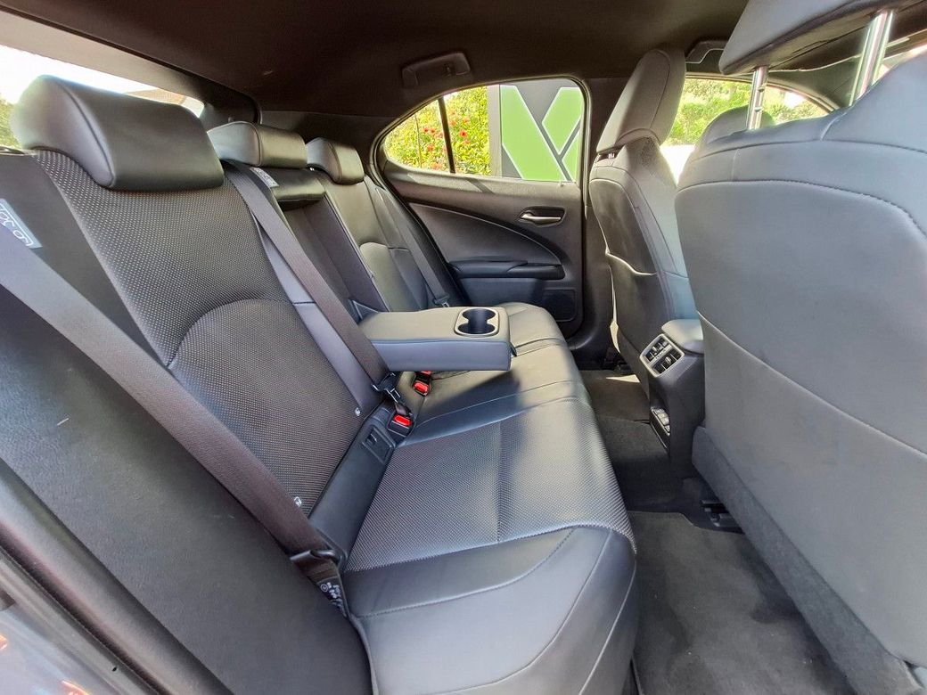 2024 Lexus UX 250H