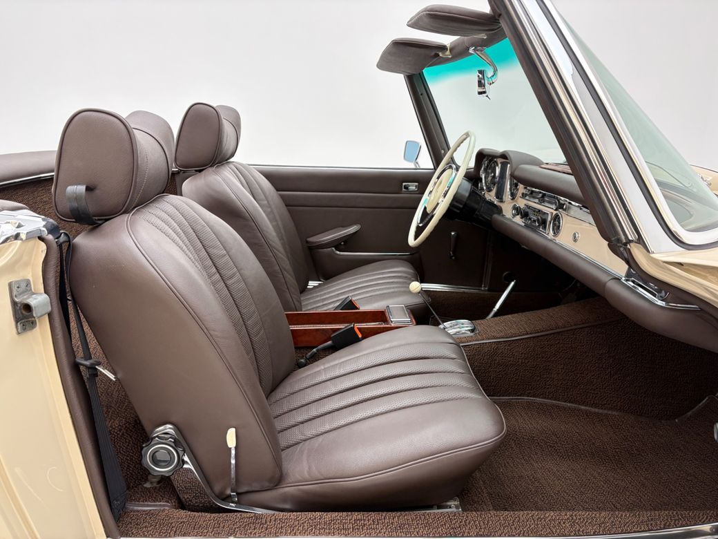 1971 Mercedes-Benz SL Class