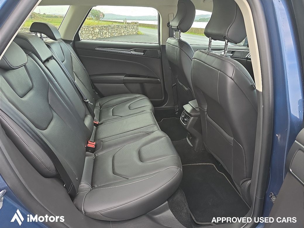 2021 Ford Mondeo