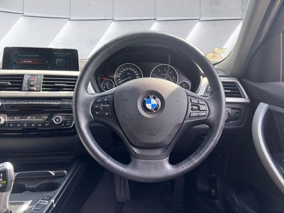 2017 BMW 320