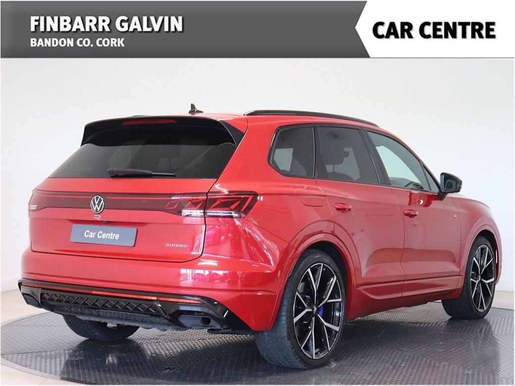 2025 Volkswagen Touareg