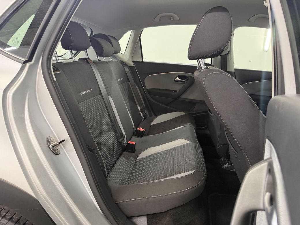 2015 Volkswagen Polo