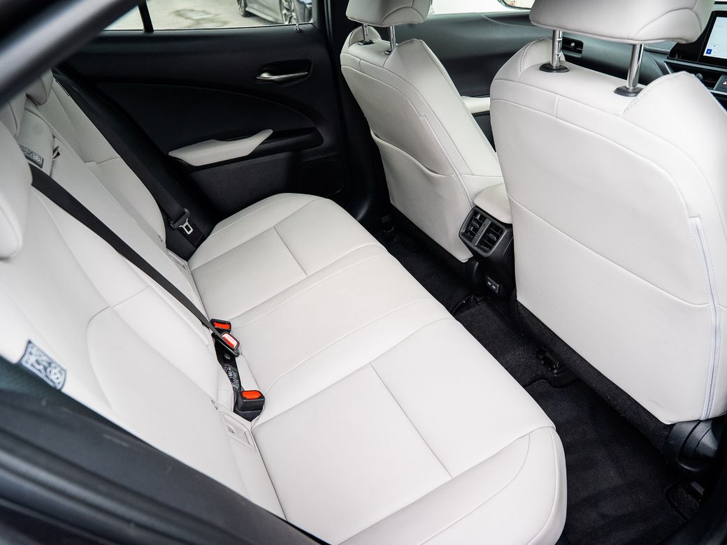 2023 Lexus UX 250H