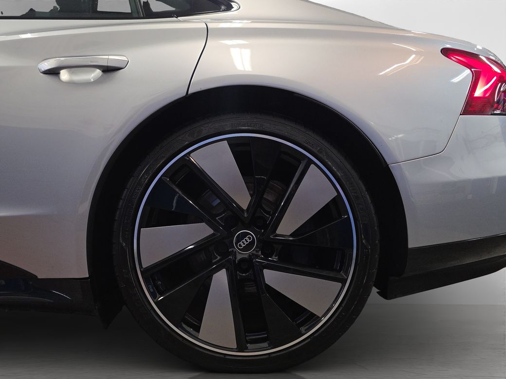 2023 Audi e-tron GT