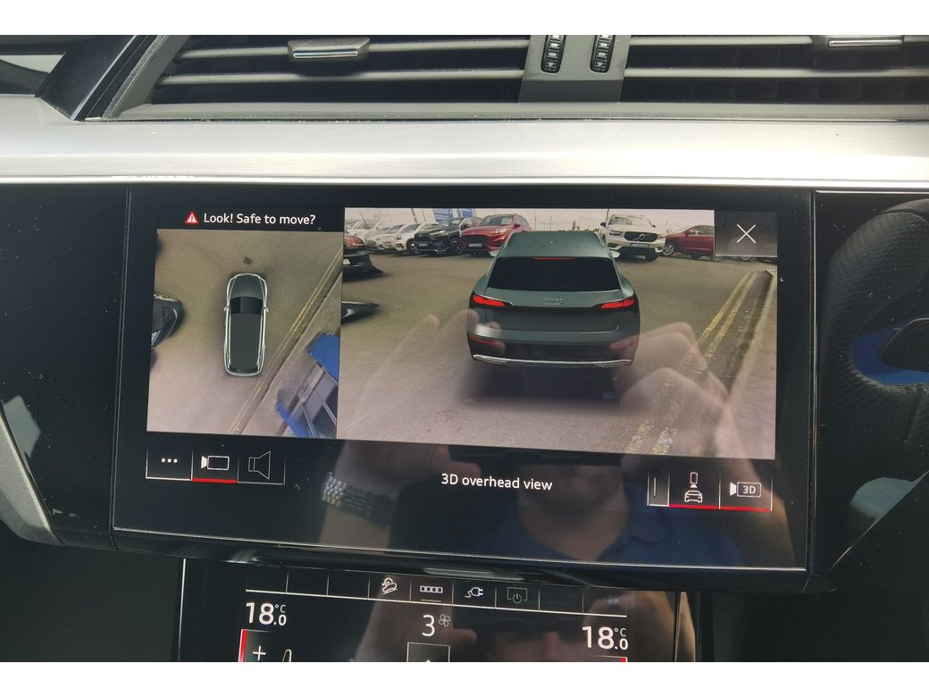 2022 Audi e-tron